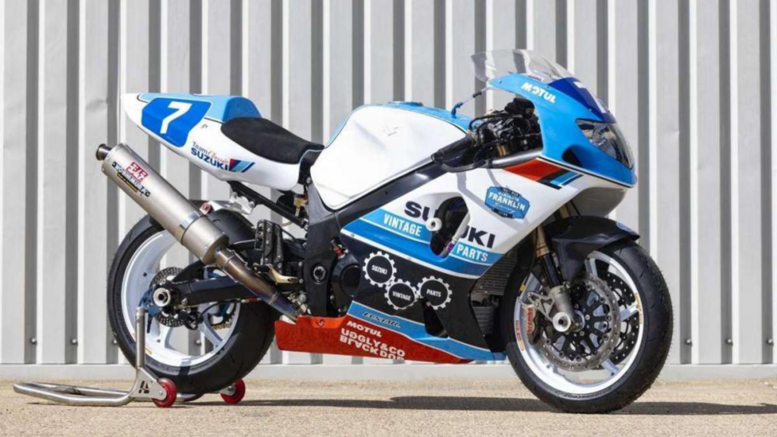 Suzuki GSX-R1000: Το θρυλικό Κ1 επιστρέφει δυναμικά στους αγώνες