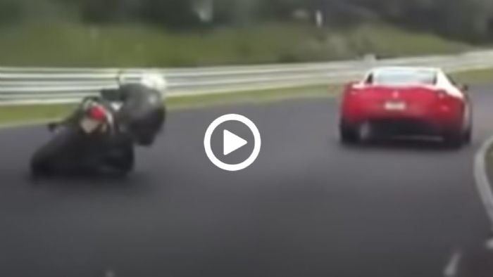 Έλληνες σε ξένη χώρα θαυμάζουν «χερά» μοτοσικλετιστή [video]