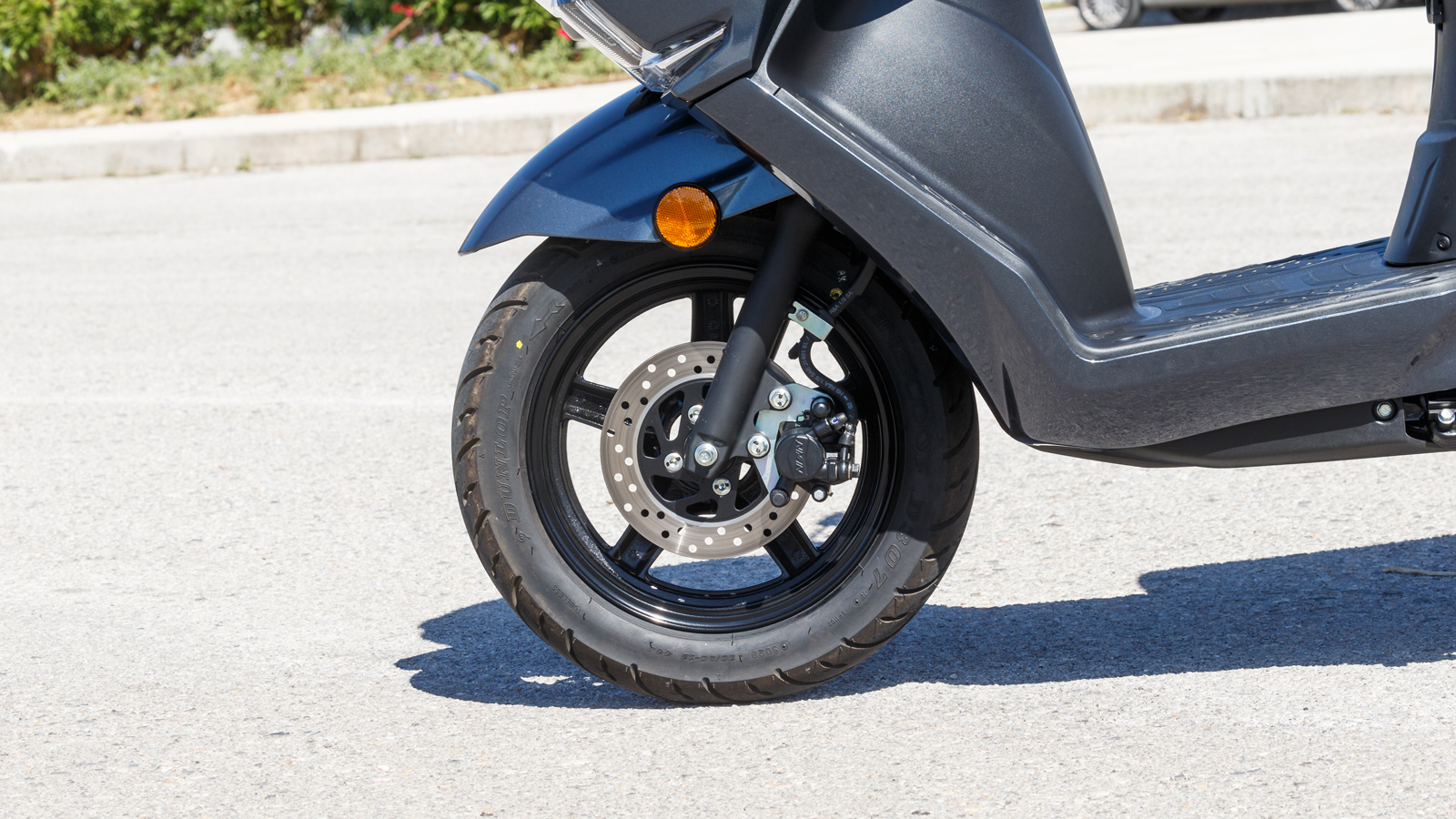 Τηλεσκοπικό πιρούνι και φρένα με CBS.