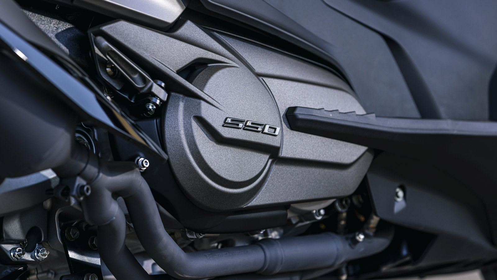 Αποστολή Πορτογαλία: Kymco AK 550 Premium & CV3         