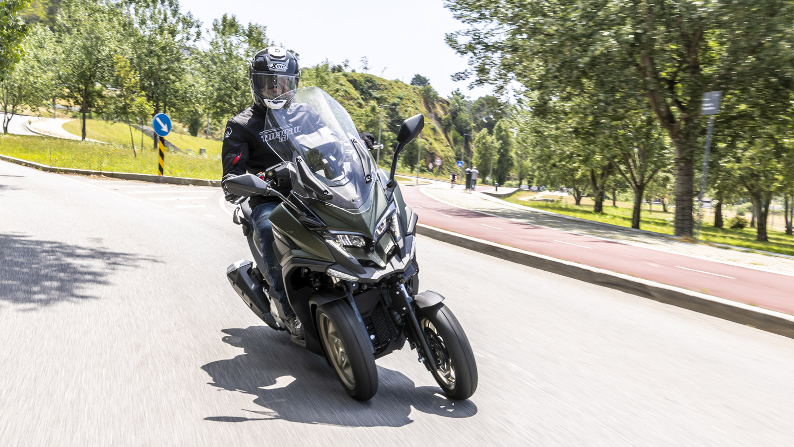 Αποστολή Πορτογαλία: Kymco AK 550 Premium & CV3         