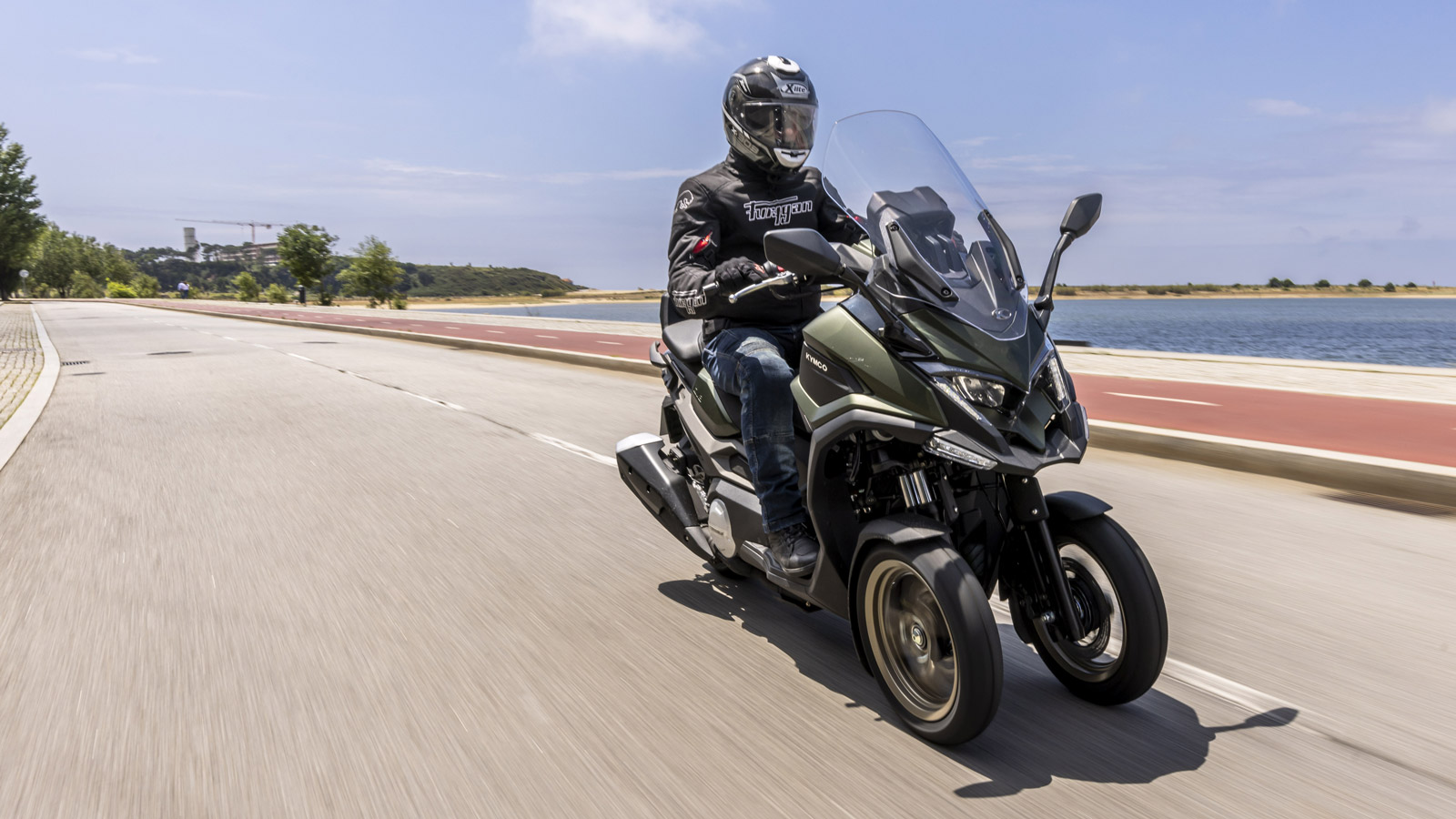 Αποστολή Πορτογαλία: Kymco AK 550 Premium & CV3         