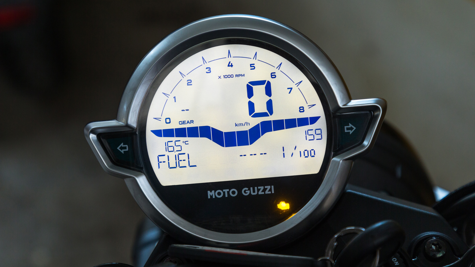 Moto Guzzi V7 Special Edition - Test