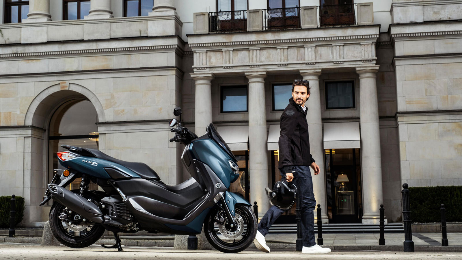 Yamaha NMAX 155: Με απόδοση 15 ίππων και Traction Control
