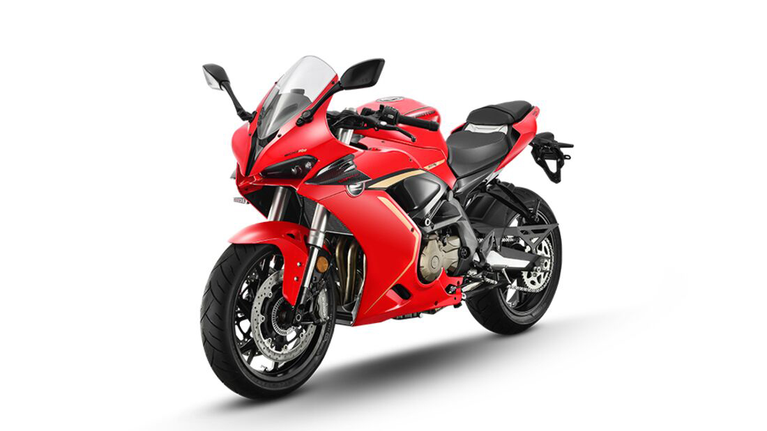 SRK 600RR: Το πρώτο QJ με cornering ABS