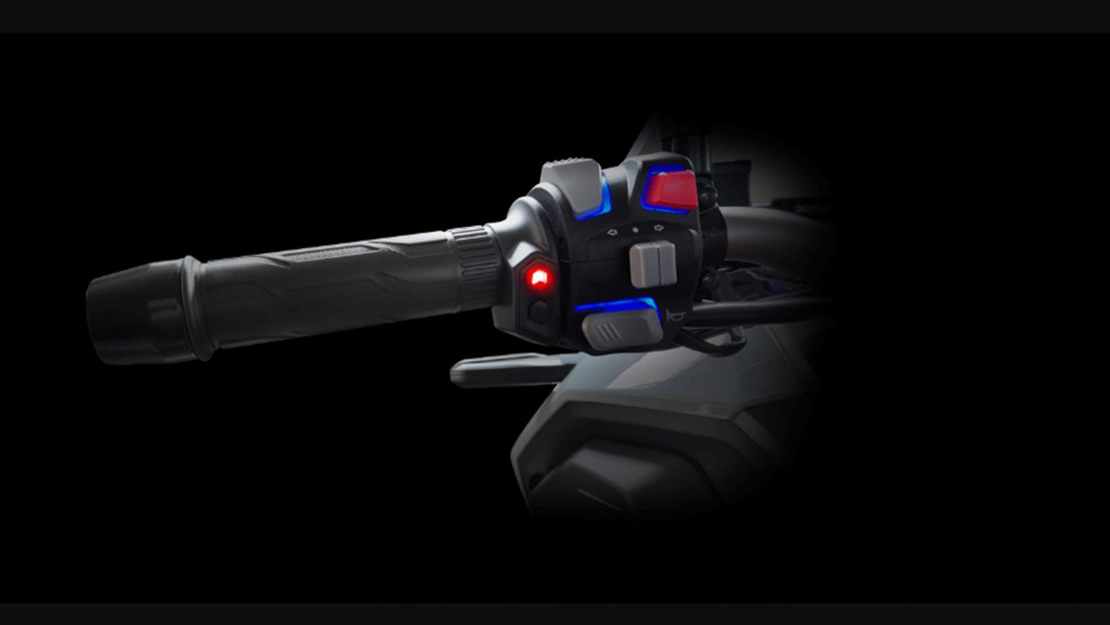 Daytona Virtus 300: Με ανεστραμμένο πιρούνι KYB και φρένα J.Juan