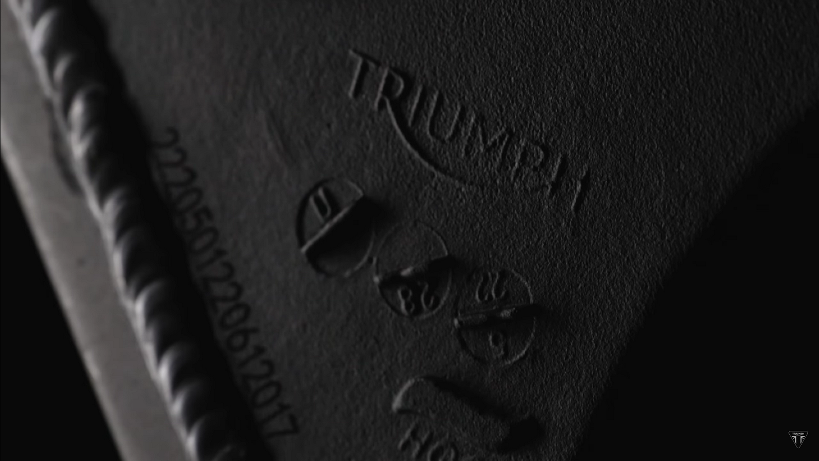 Η Triumph μπαίνει στο Motocross! - Teaser Video αποκάλυψε το πλαίσιο της μοτοσυκλέτας