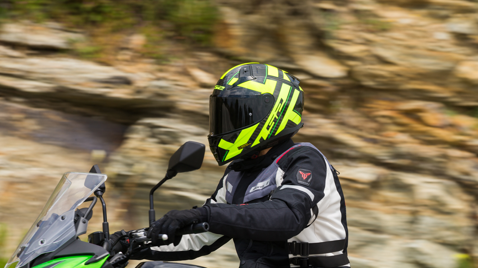 Test LS2 Vector II Carbon