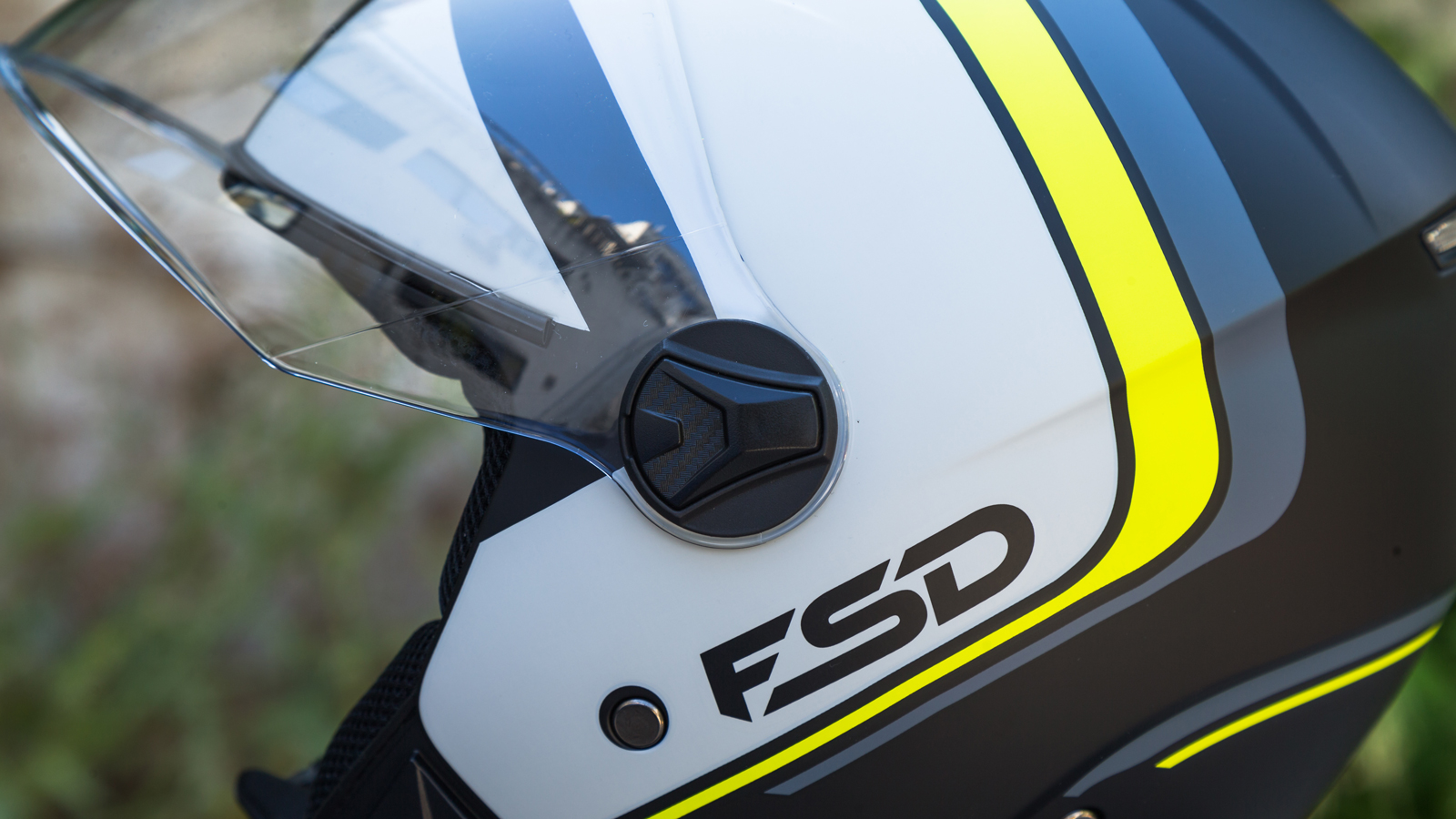 Test FSD FS-700: Με βάρος μόλις 1.110 γραμμάρια