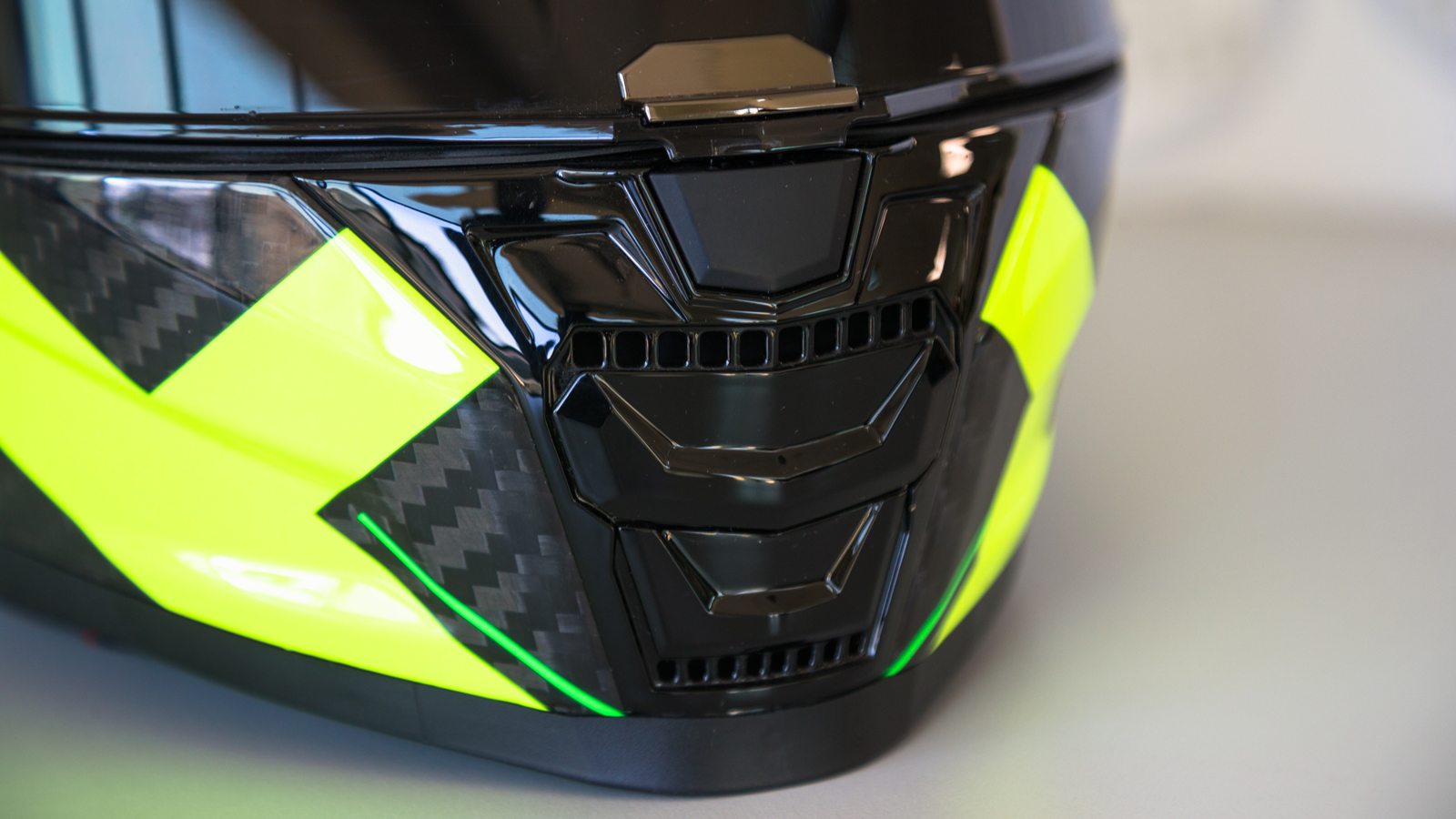 Test LS2 Vector II Carbon: Το μοναδικό carbon στην Ελλάδα με 6 κελύφη 