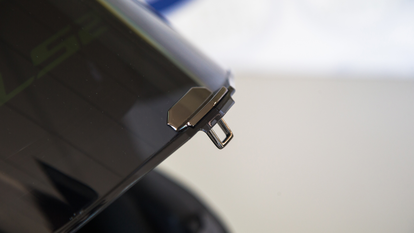 Test LS2 Vector II Carbon: Το μοναδικό carbon στην Ελλάδα με 6 κελύφη 