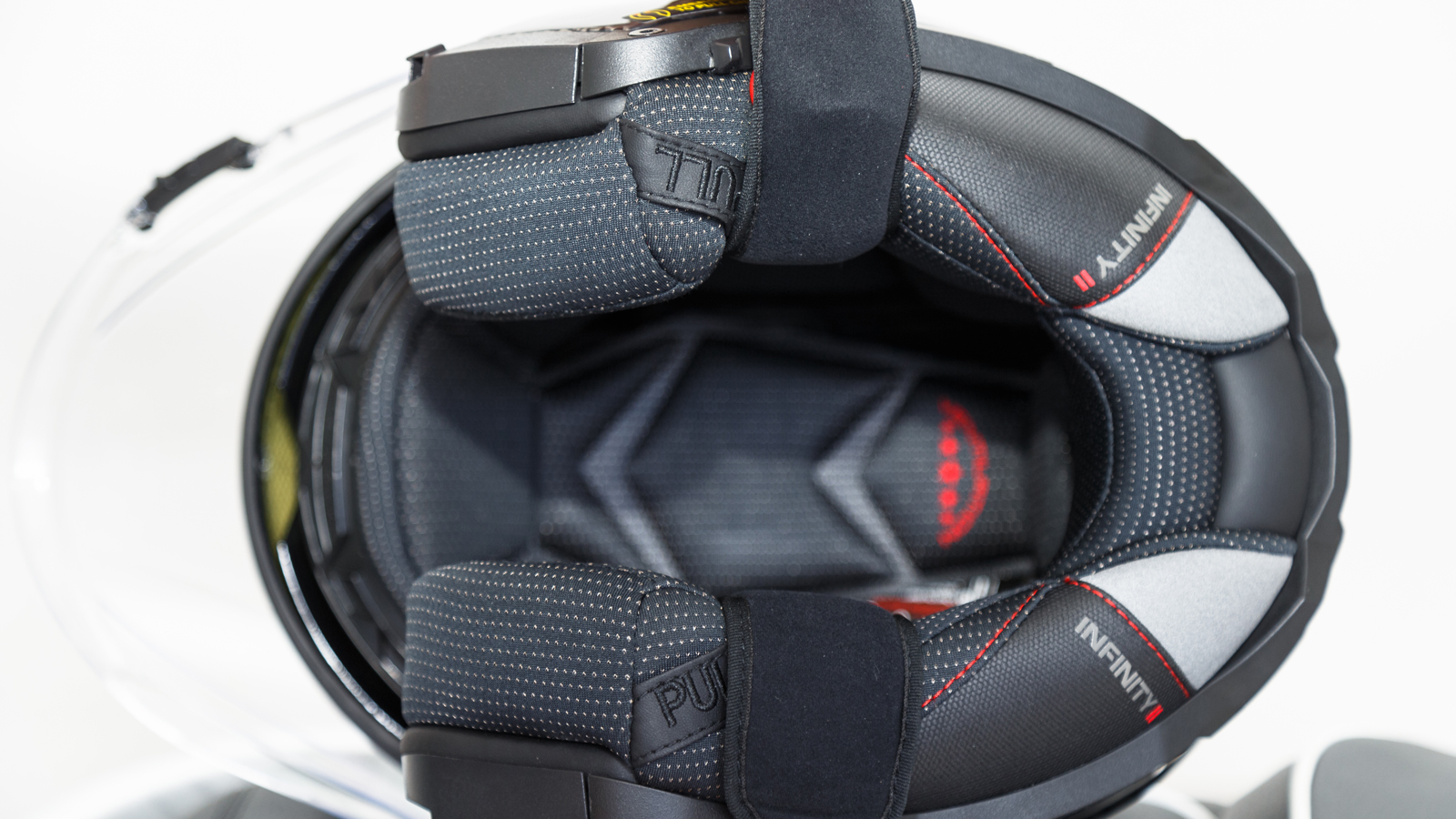 Test LS2 Infinity II Carbon: Το μοναδικό ανθρακονημάτινο jet με 4 κελύφη