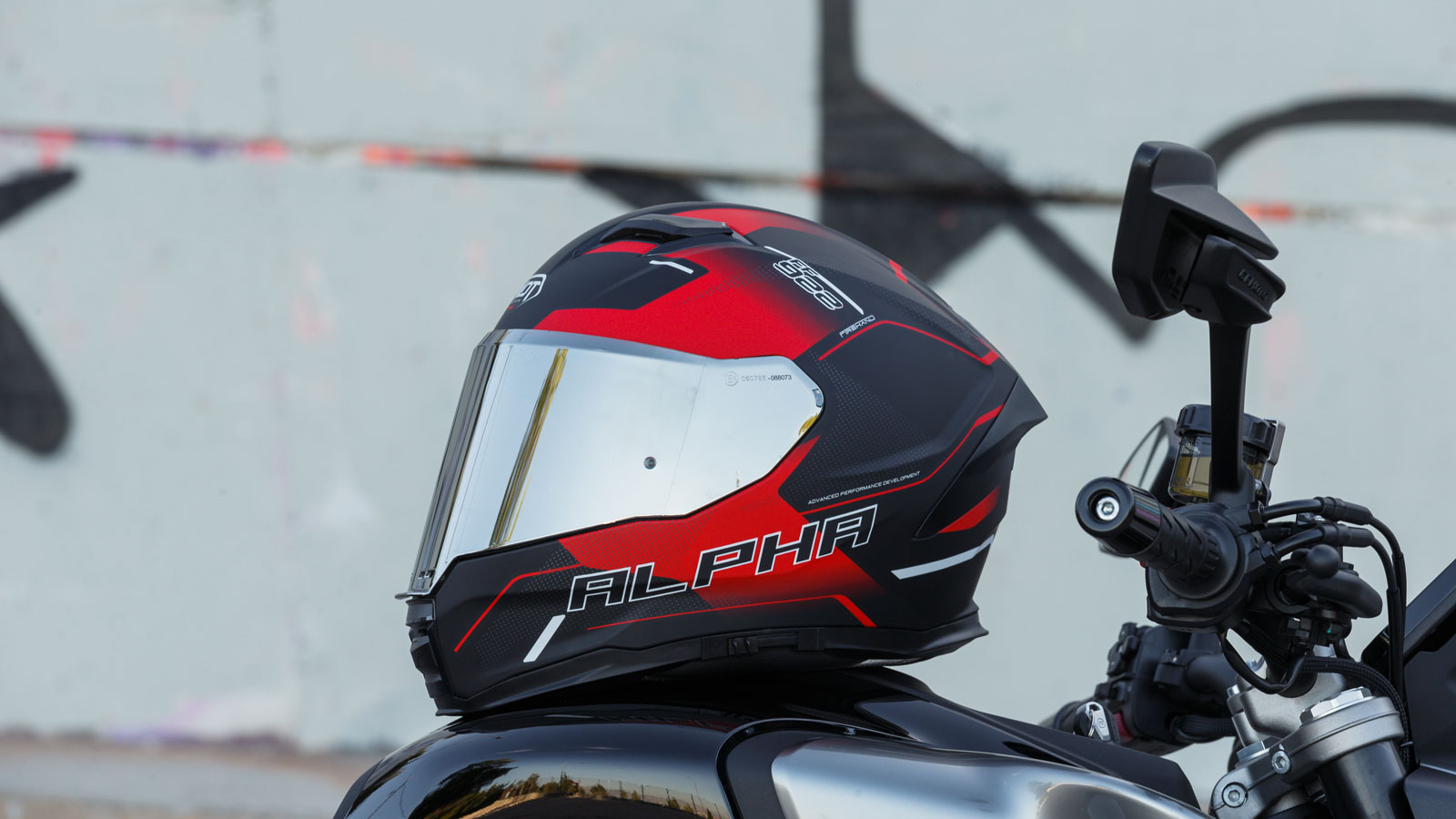 Test Pilot Alpha SV: Με δεύτερη ζελατίνα «καθρέπτη»