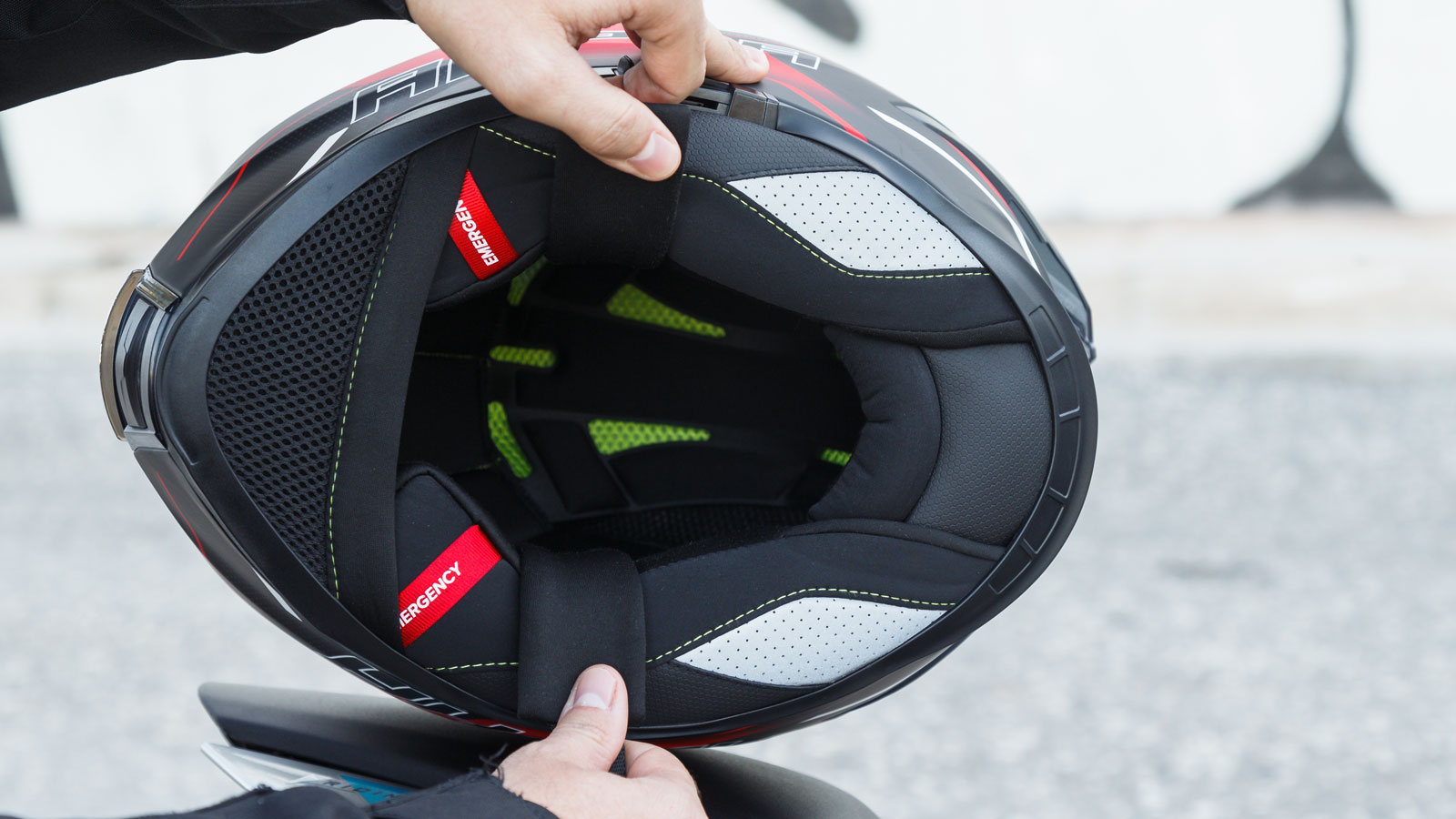 Test Pilot Alpha SV: Με δεύτερη ζελατίνα «καθρέπτη»