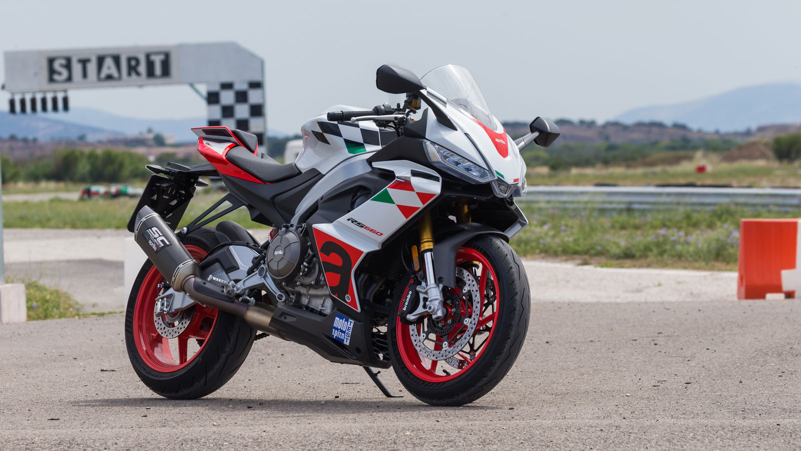 Aprilia RS 660 Extrema - Test  