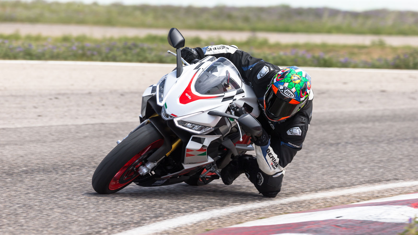 Aprilia RS 660 Extrema - Test  