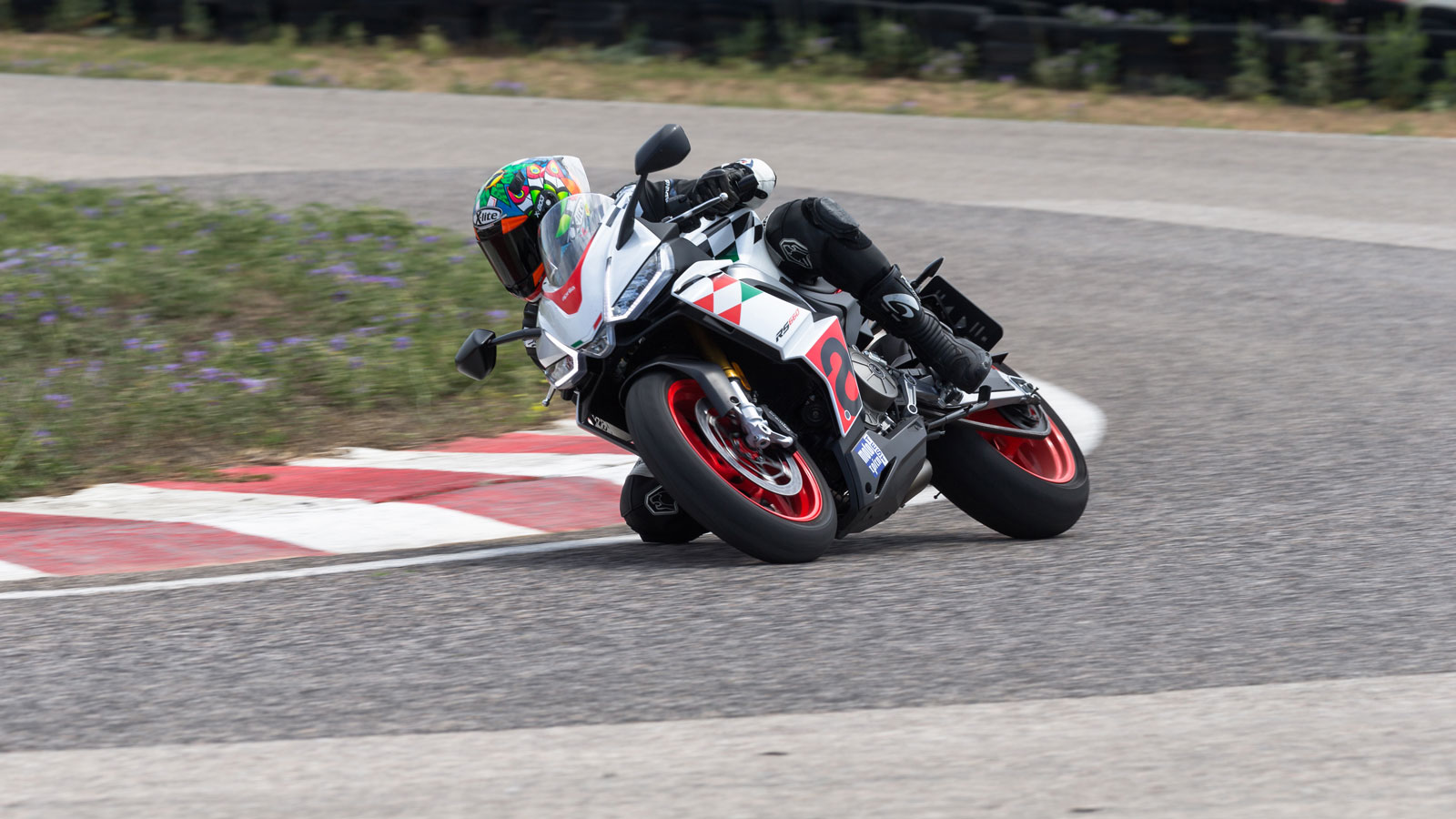 Aprilia RS 660 Extrema - Test  