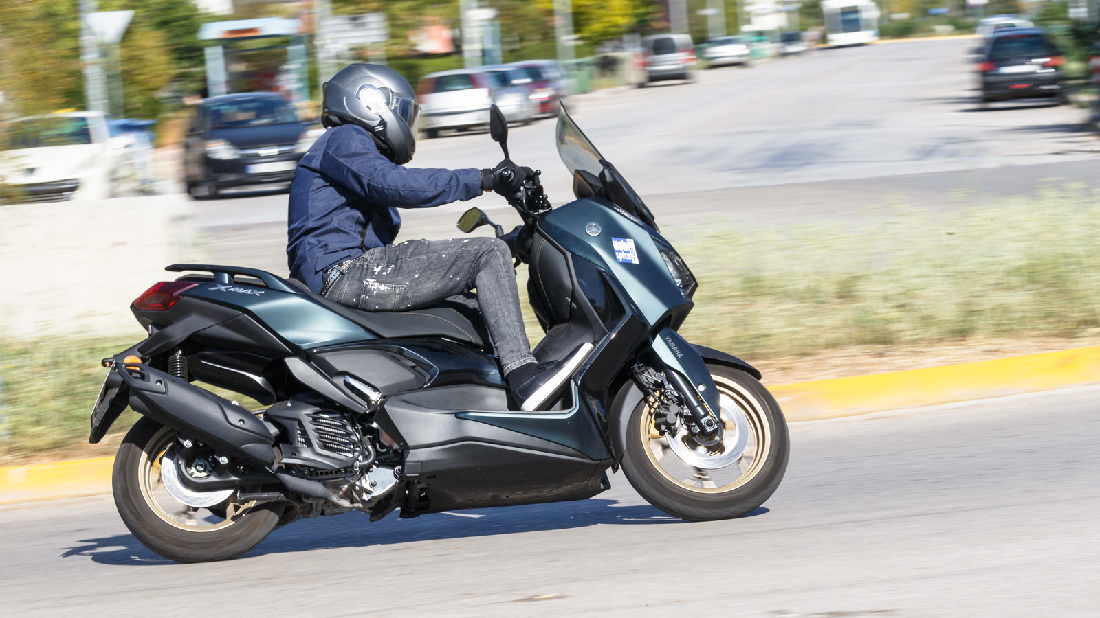 Test Yamaha XMAX Tech Max 125 2023
