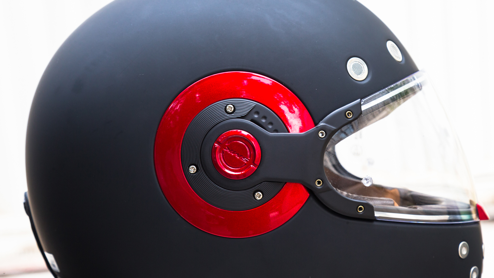 Test SMK Retro: Διαχρονικό μέσα κι έξω