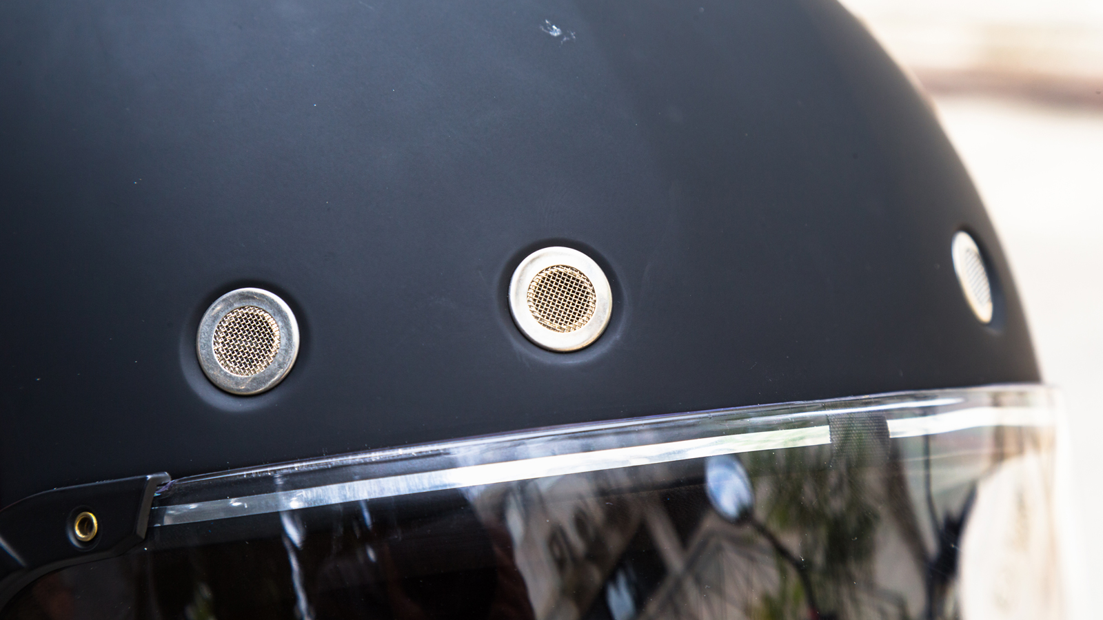 Test SMK Retro: Διαχρονικό μέσα κι έξω