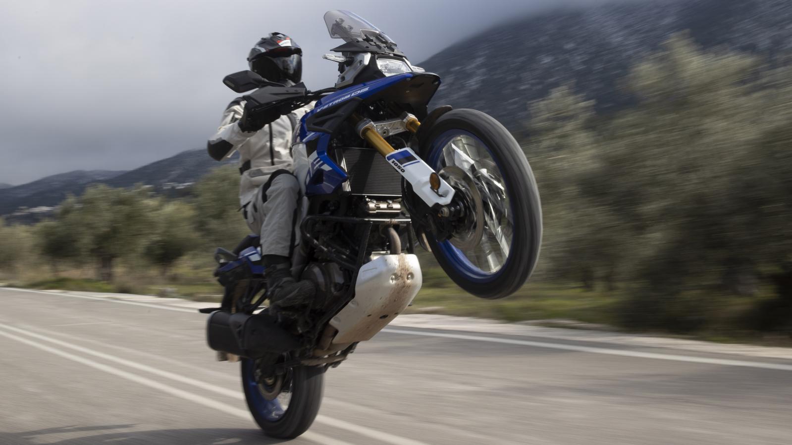 Suzuki V-Strom 1050 / 1050 DE: Οδηγούμε στο Λουτράκι