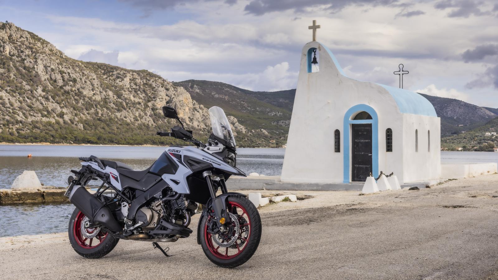 Suzuki V-Strom 1050 / 1050 DE: Οδηγούμε στο Λουτράκι