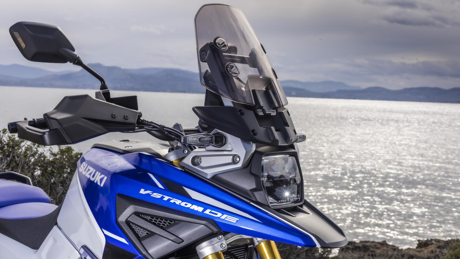 Suzuki V-Strom 1050 / 1050 DE: Οδηγούμε στο Λουτράκι