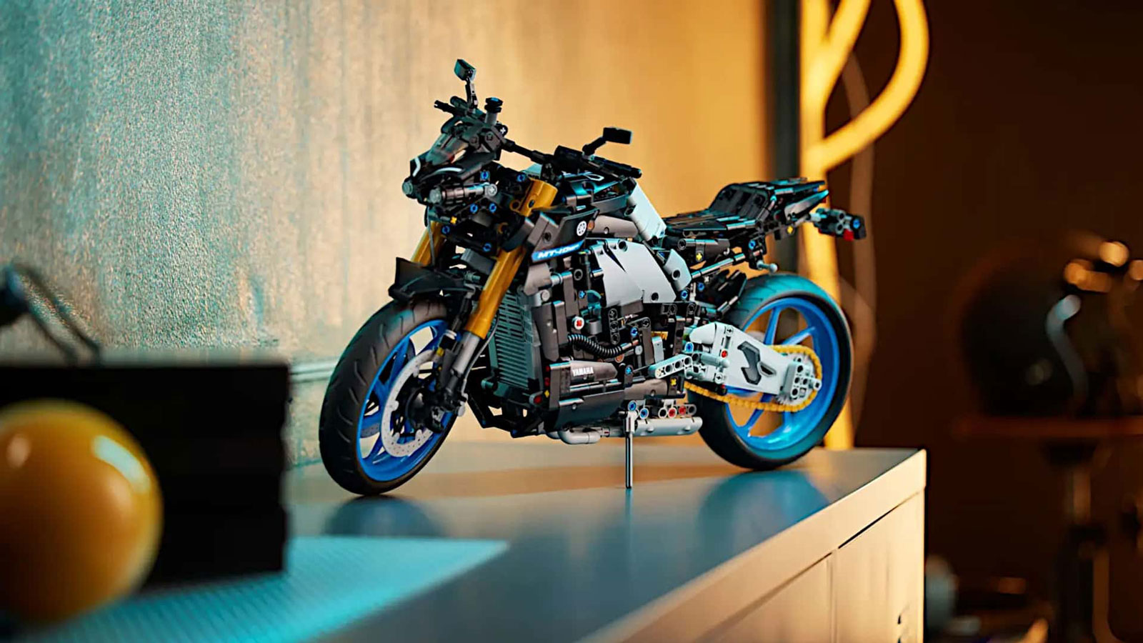 Έρχεται την 1η Αυγούστου μοντέλο Yamaha MT-10 SP από τη Lego