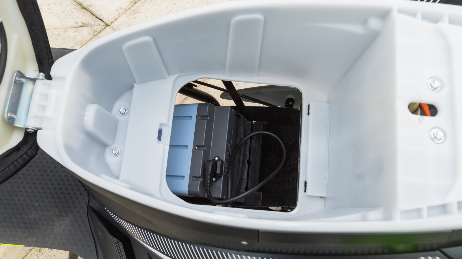 Test - ESF E-Ride Scorpion NFC 2024