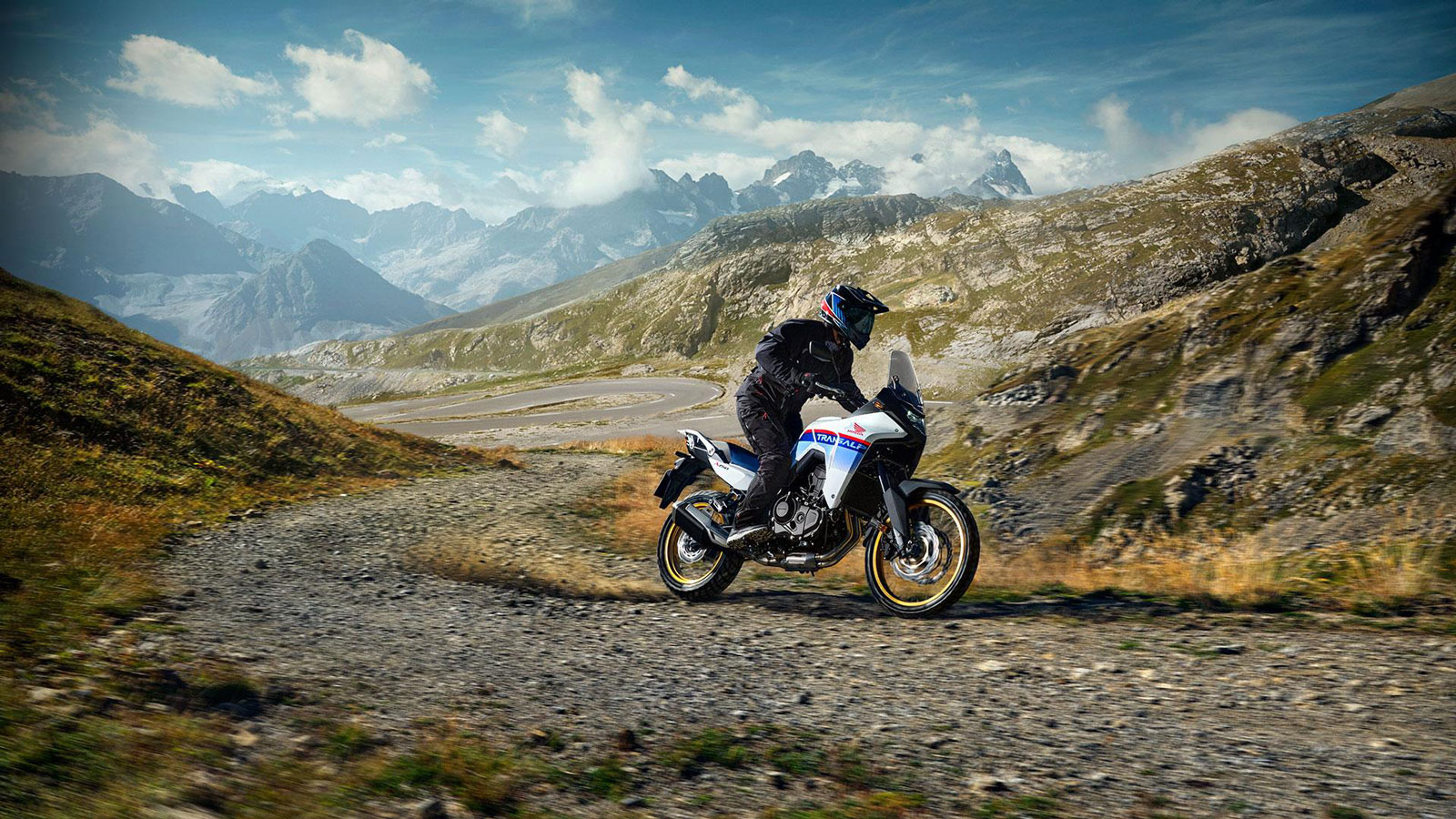 Honda Transalp XL 750: Με 92 ίππους και αναρτήσεις από την Showa