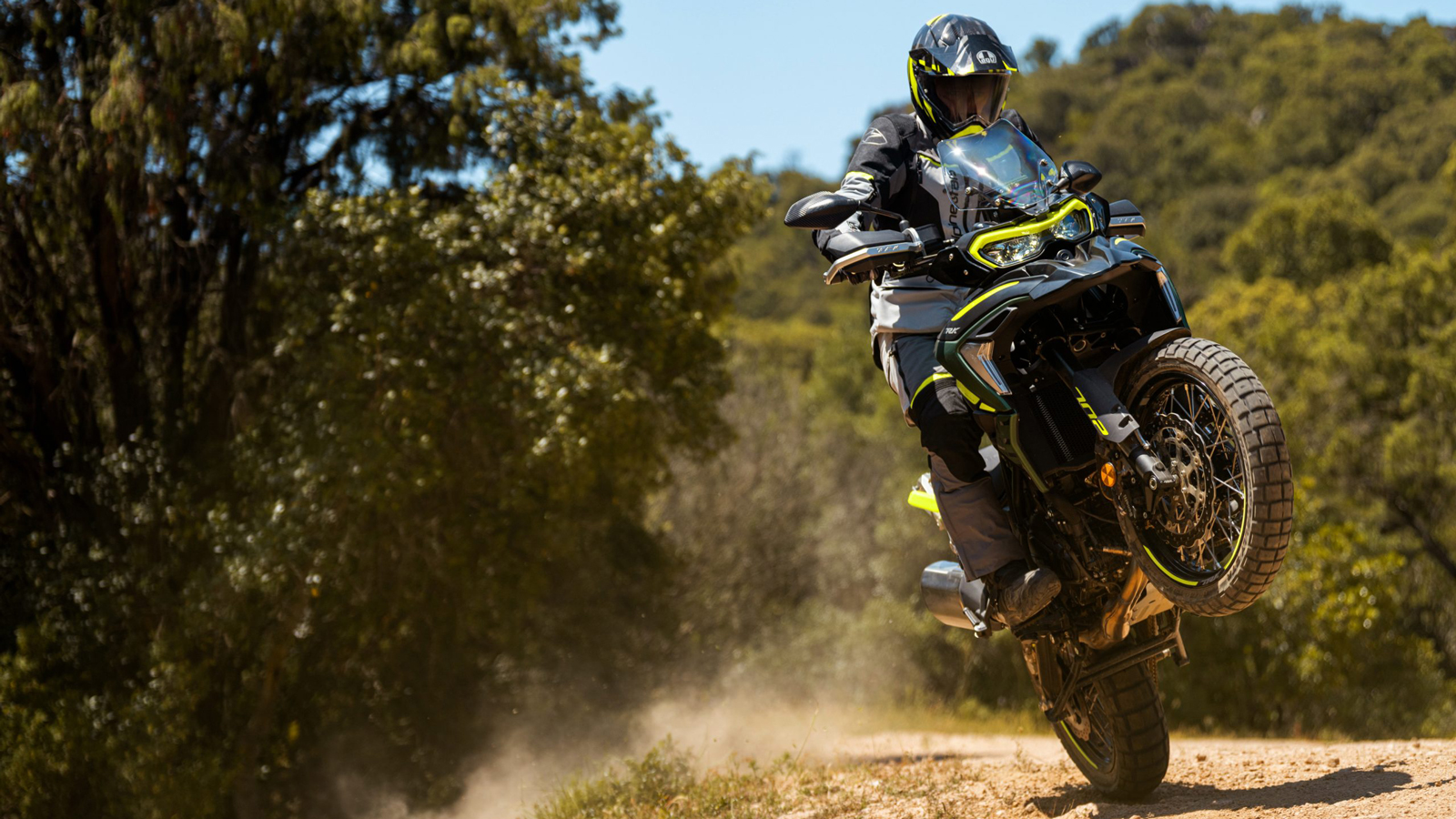 Benelli TRK 702: Το πιο Premium Benelli που έχει έρθει Ελλάδα