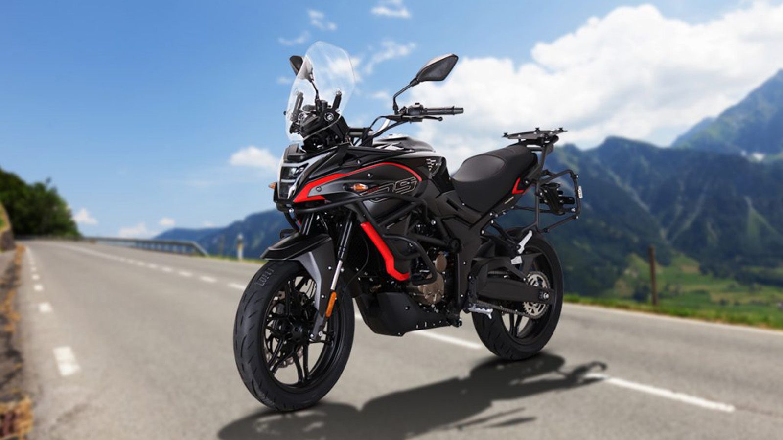 Voge 300DS adventure: Με μόλις 8 ευρώ τη μέρα παίρνεις μοτοσυκλέτα