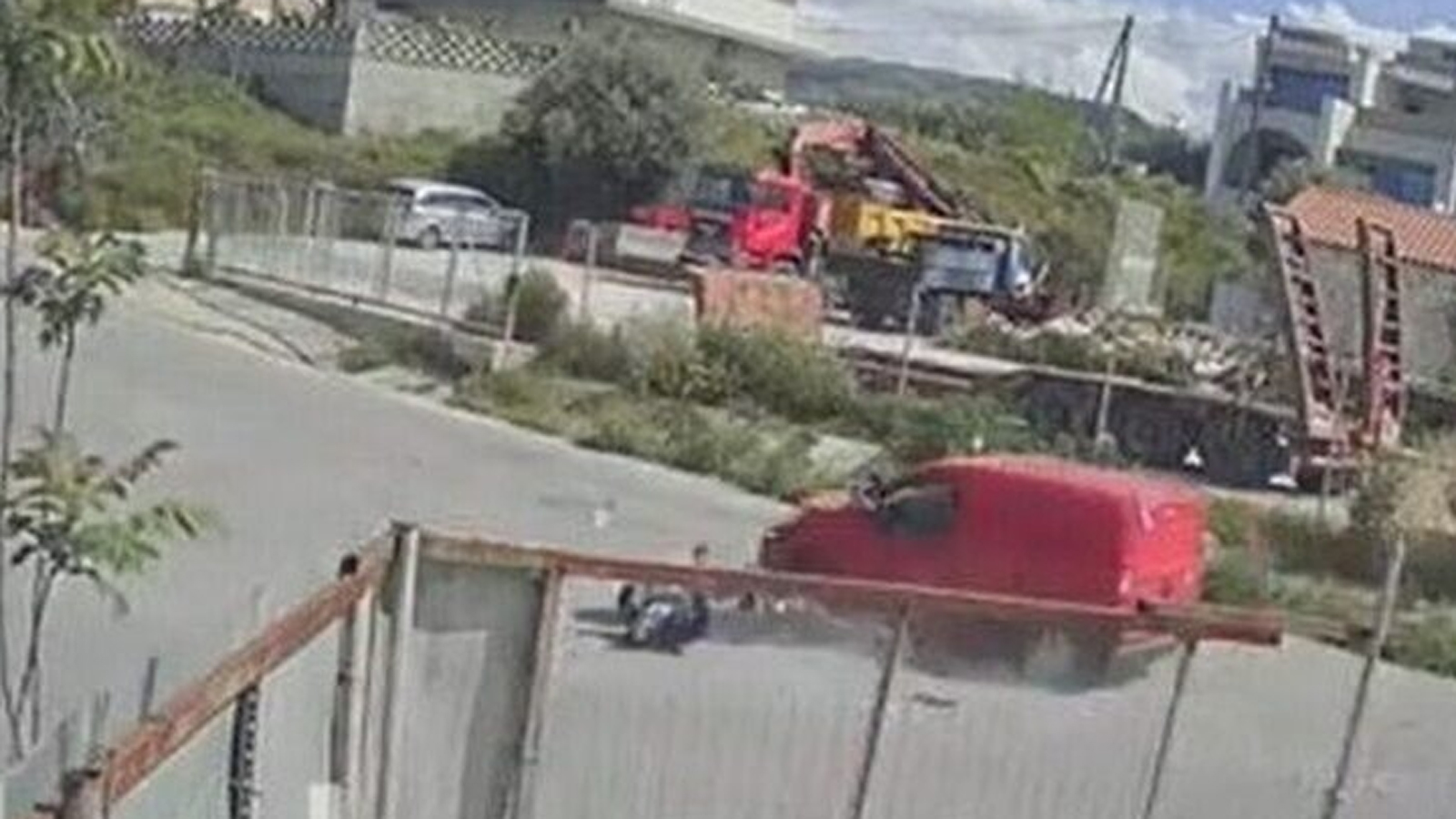 Χανιά: Πάτησε ντελιβερά με το αυτοκίνητο λόγω προσωπικών διαφορών και συνελήφθη (video)