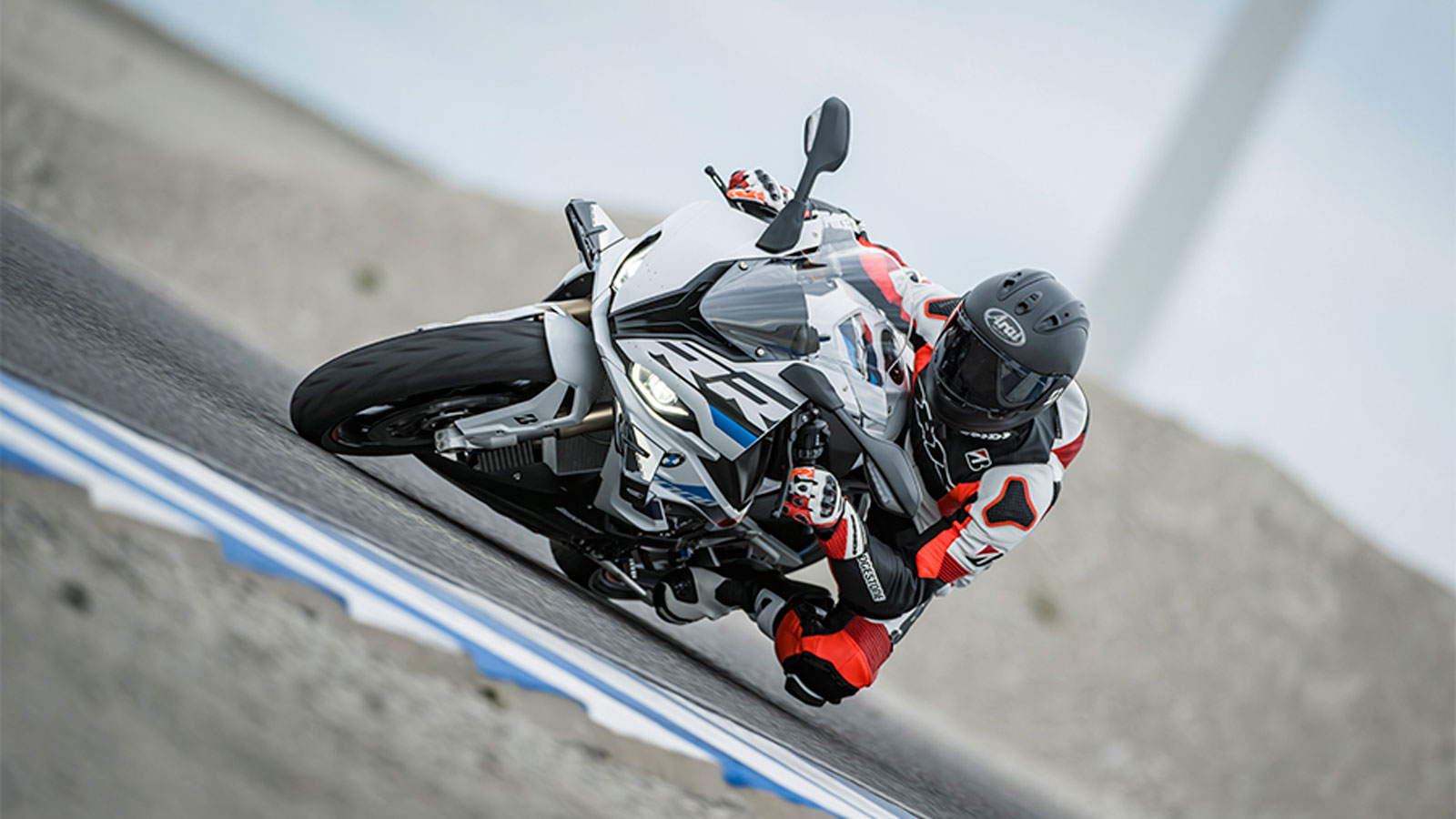 Bridgestone Battlax Hypersport S23: Για τους απαιτητικούς της σπορ οδήγησης