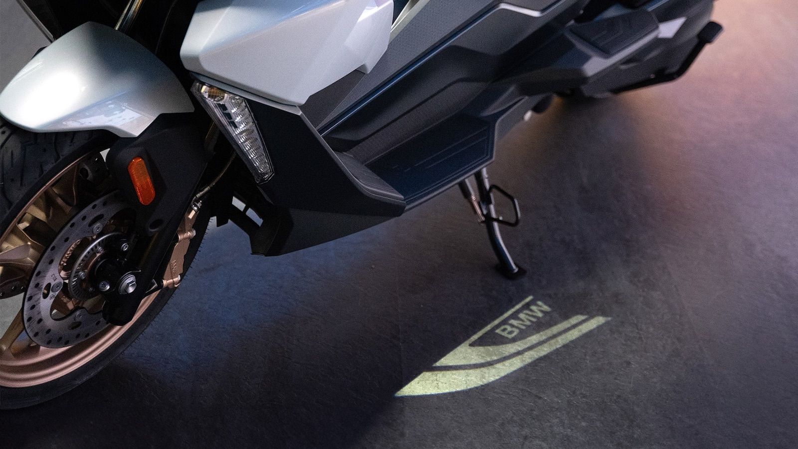 BMW C400 GT 2025: Νέα ηλεκτρονικά και έξτρα αποθηκευτικός χώρος