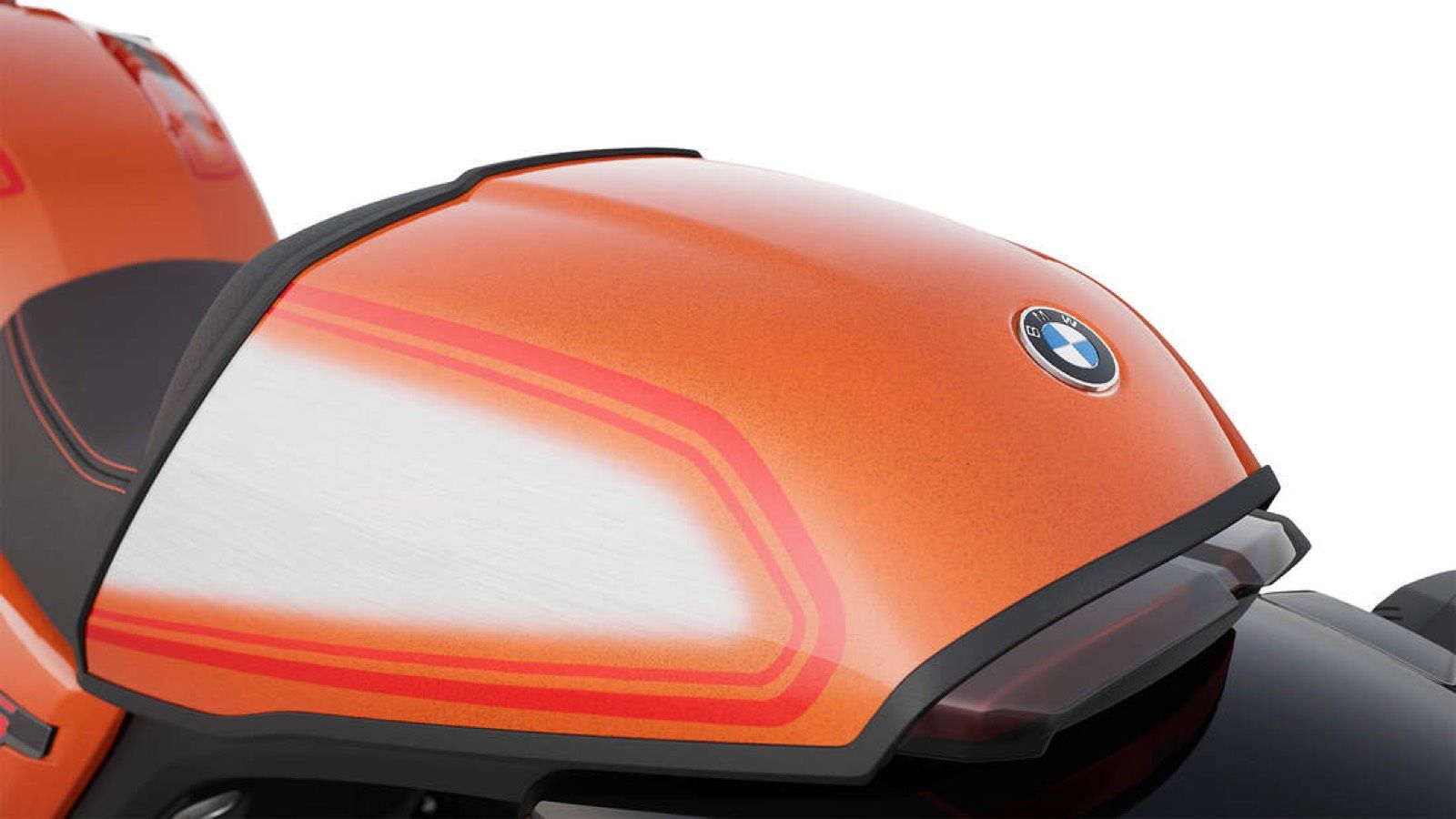 BMW R 12 S: Κλασική μόνο στην όψη, με boxer 1.170 κ.εκ. 109 ίππων και keyless