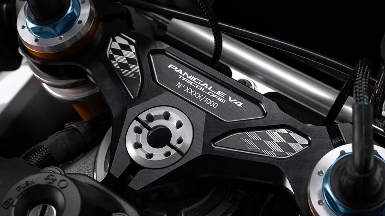 Ducati Panigale V4 Tricolore: Ελαφρύτερη και σε 1000 κομμάτια