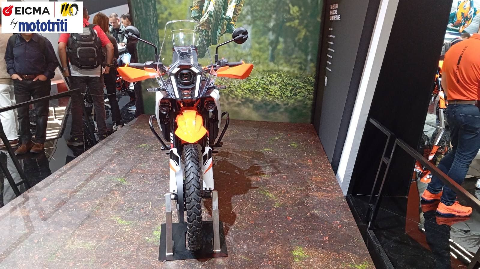 KTM 390 Adventure X και R: Μονοκύλινδρα adventure με 45 ίππους και IMU