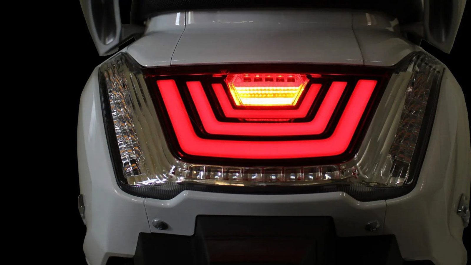 Ηλεκτρικά scooter χωρίς δίπλωμα που κοστίζουν όσο ένα e-bike