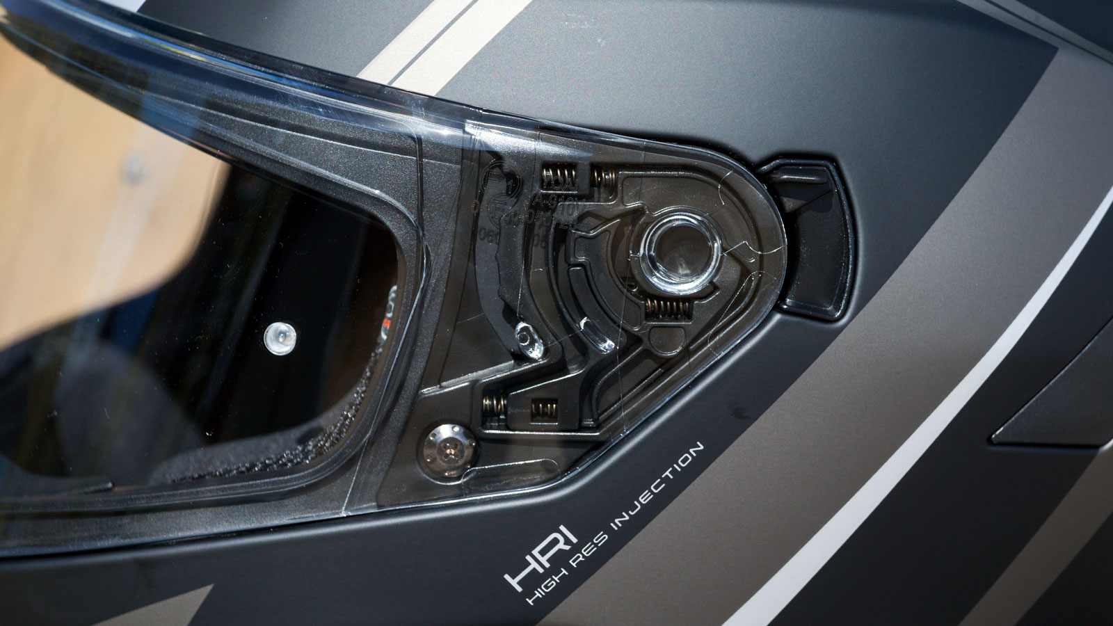 Test FSD FS-910: Από τα πιο προσιτά Full Face της αγοράς, με σπορ εμφάνιση