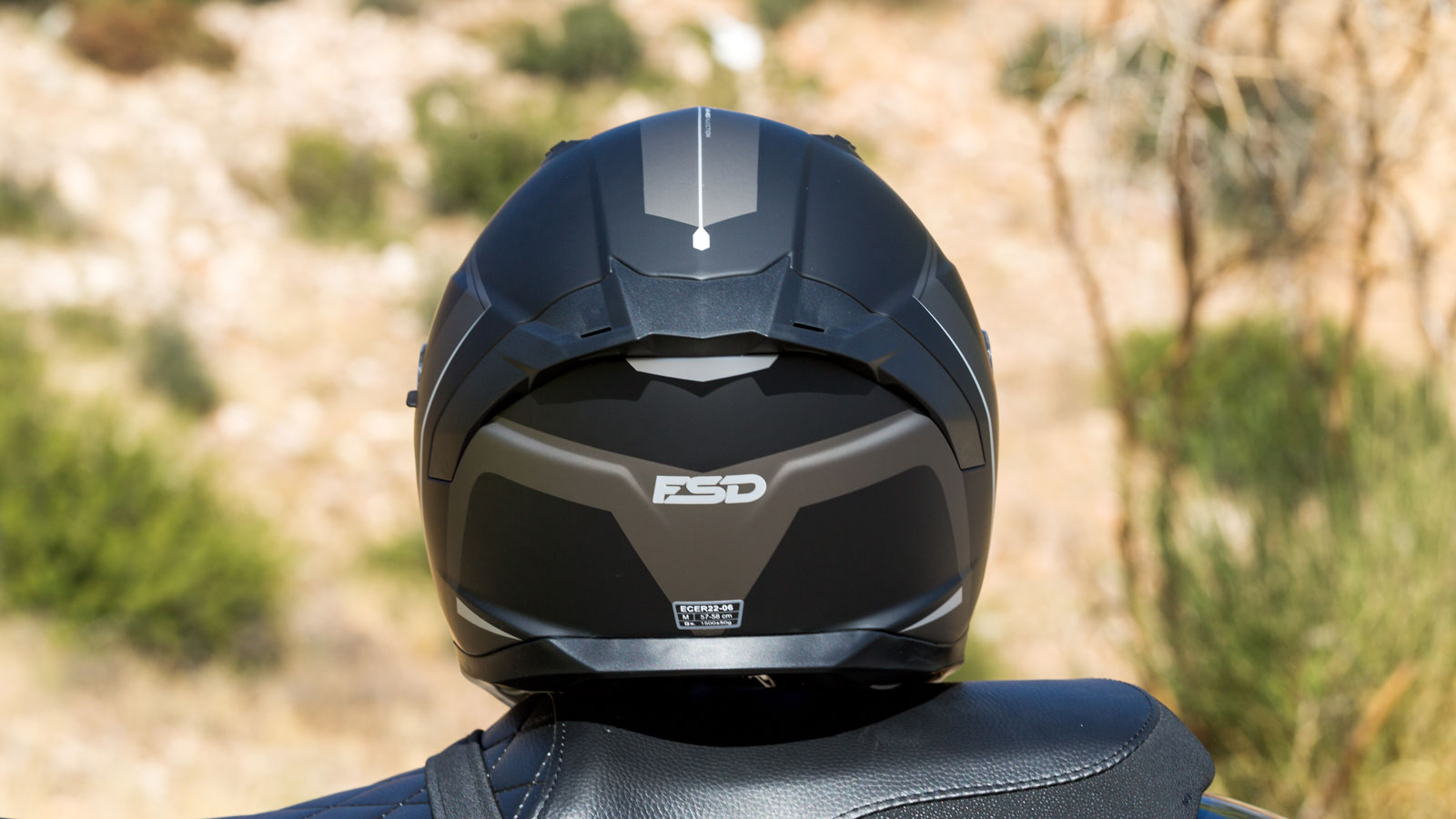 Test FSD FS-910: Από τα πιο προσιτά Full Face της αγοράς, με σπορ εμφάνιση