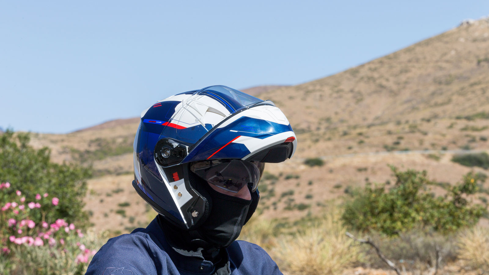 Test FSD FS-967: Ανοιγόμενο κράνος προδιαγραφών 22.06 στα 92 ευρώ 