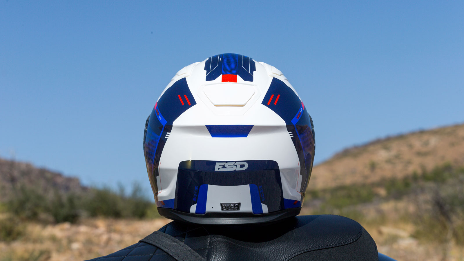 Test FSD FS-967: Ανοιγόμενο κράνος προδιαγραφών 22.06 στα 92 ευρώ 