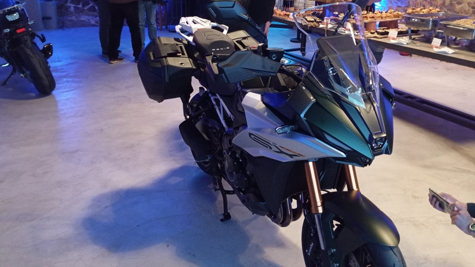 Επίσημη πανελλήνια παρουσίαση του Suzuki GSX-S 1000GX!