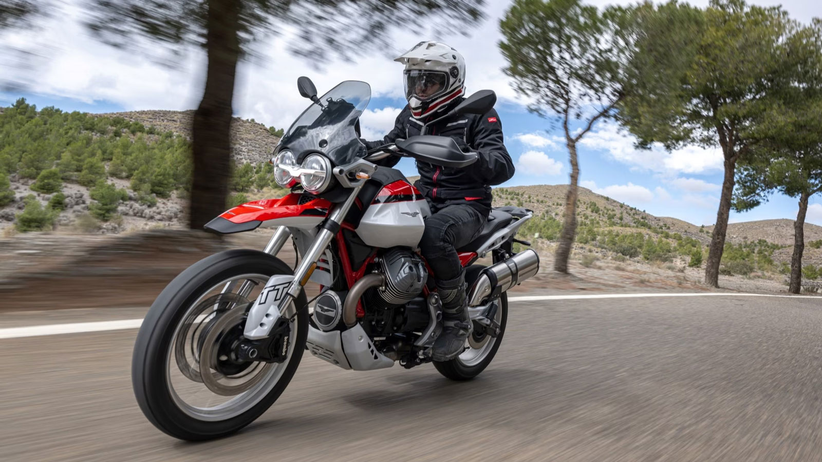 Μεσαία Adventure με 19άρη ακτινωτό και το καλύτερο φρενάρισμα