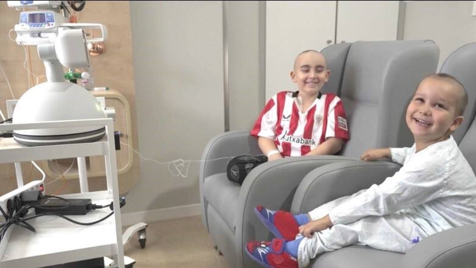 Haru: Το ρομποτάκι τής Honda στο πλευρό των παιδιών σε μακροχρόνια θεραπεία