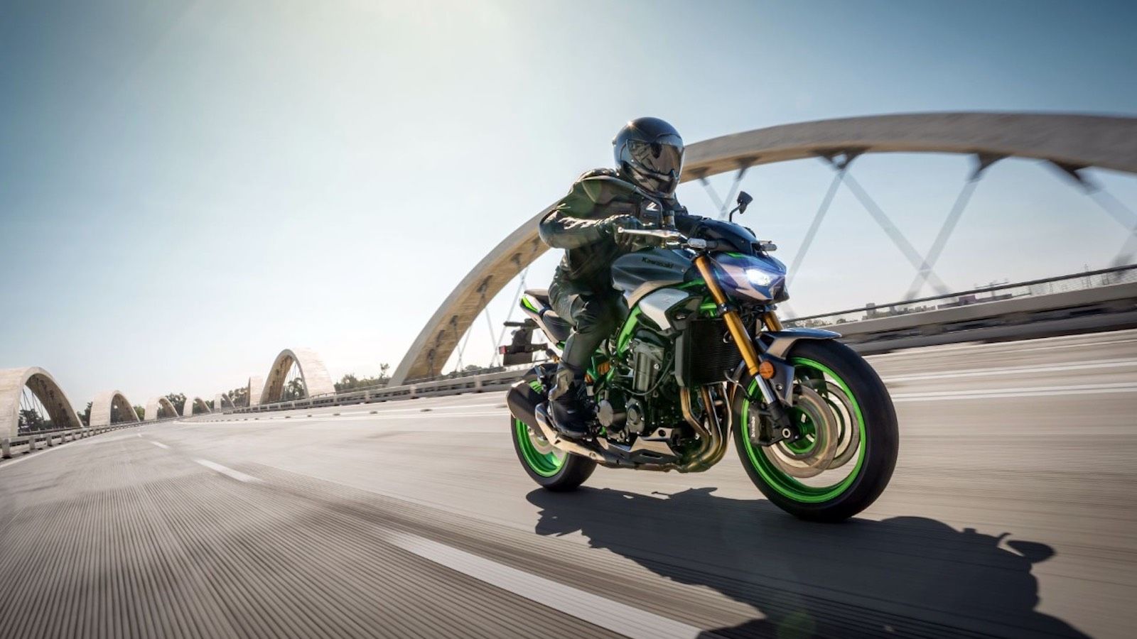 Kawasaki Z900: «Εξυπνότερο» με IMU και Ride-by-Wire