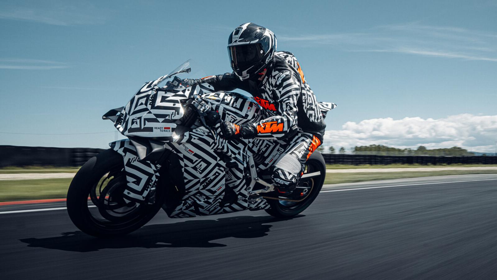 Επιστροφή στα Supersport παραγωγής για την KTM με το 990 RC R