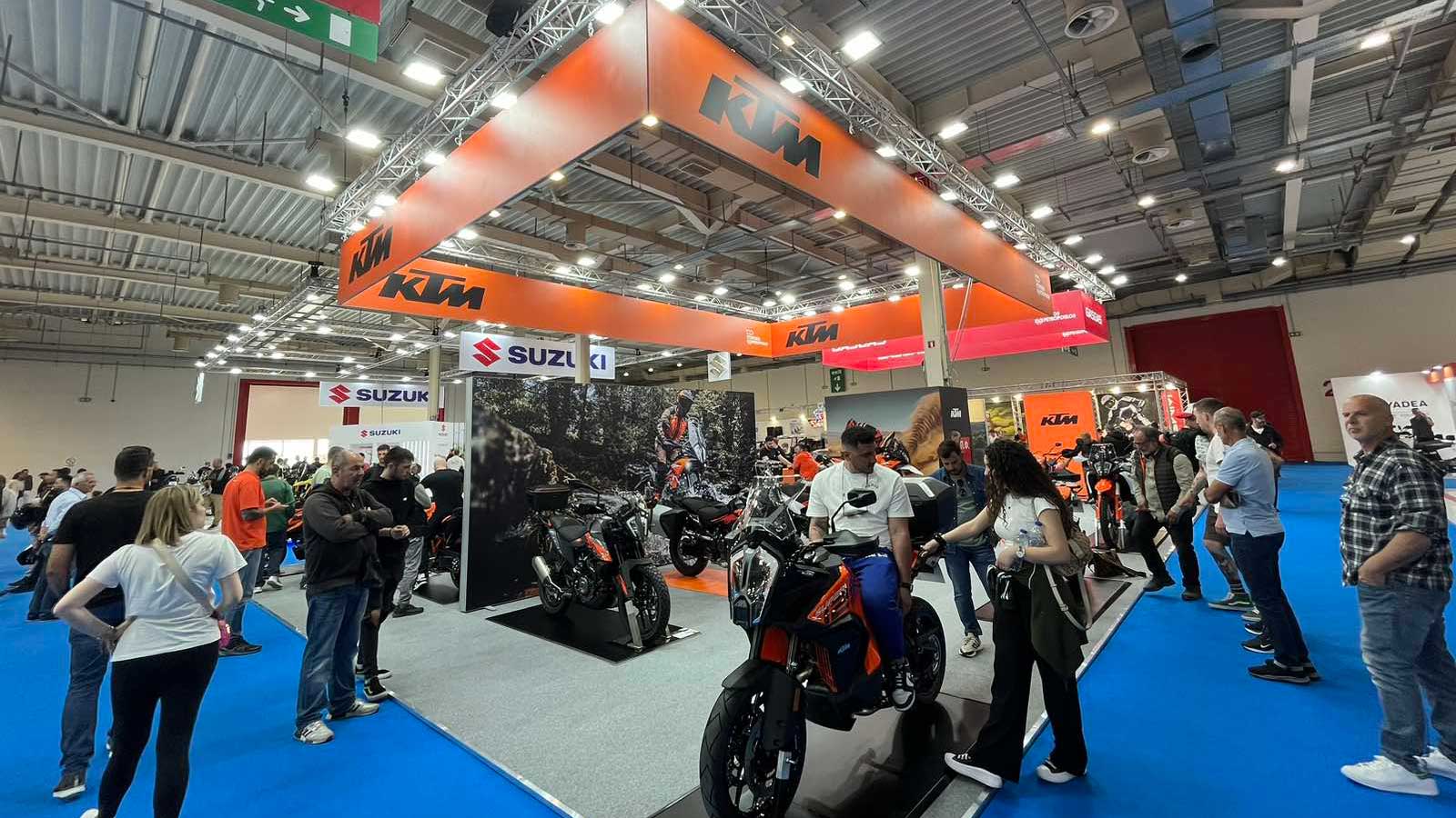 Έκθεση μοτοσυκλέτας 2024: Τα περίπτερα της Πετρόπουλος Α.Ε. (+Βίντεο)