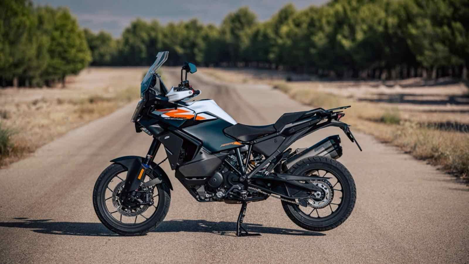 KTM 1390 Super Adventure S: Με συμβατικό κιβώτιο για τους παραδοσιακούς